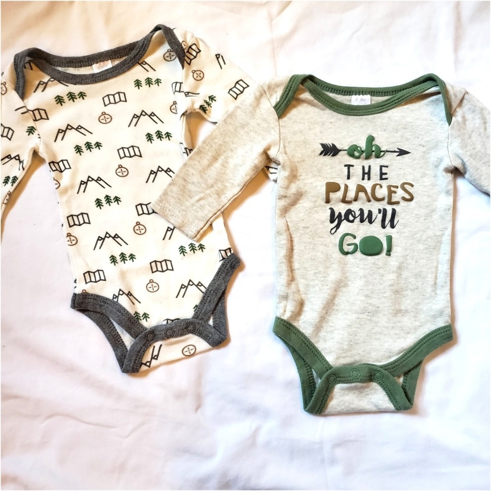 SALE💙 5/$25  Adventure onesies - set of 2